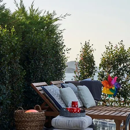 Root Redrock ヴィラ