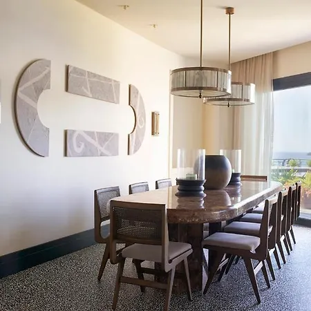 Root Redrock ヴィラ Yalıkavak