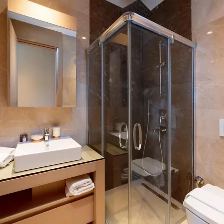 ヴィラ Root Redrock *