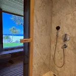 Root Redrock Villa *