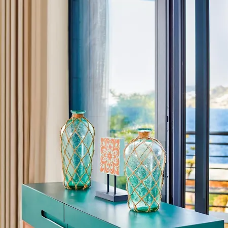 Root Redrock * Yalıkavak