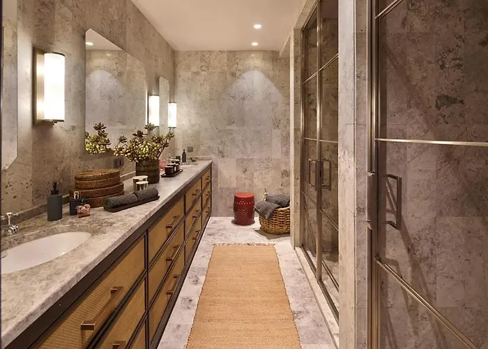 Root Redrock يالِكافاك